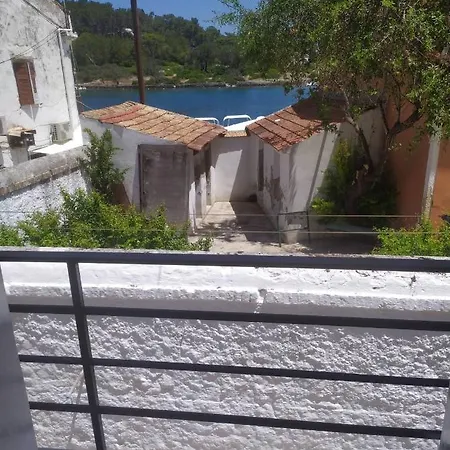 Eutyxia House In Walk To Center & Beaches