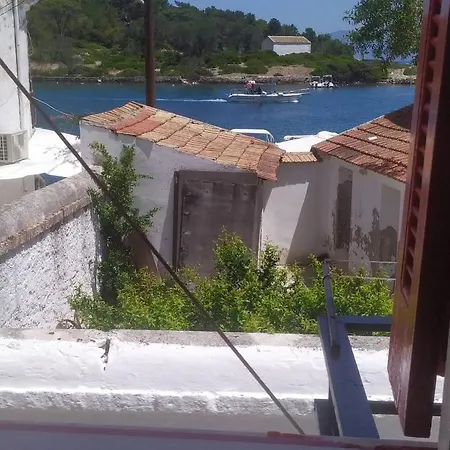Eutyxia House In Walk To Center & Beaches Appartamento Gaios