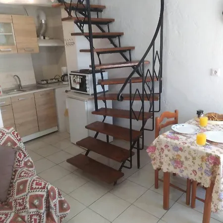Eutyxia House In Walk To Center & Beaches